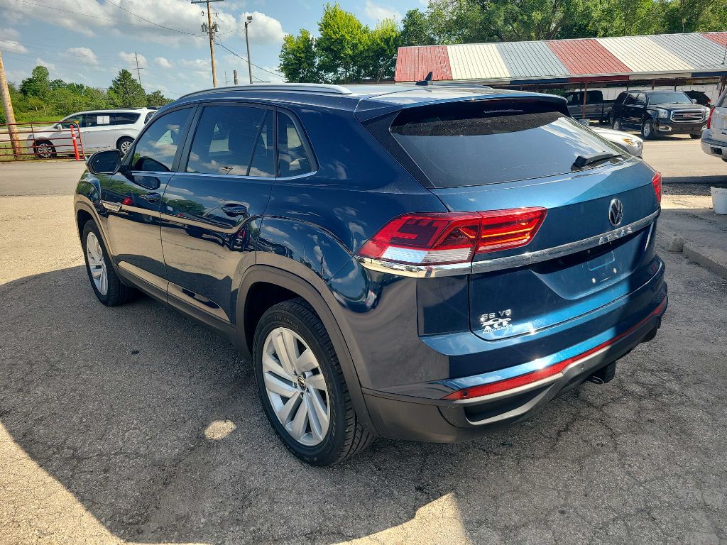 2022 Volkswagen Atlas Cross Spo Image 6