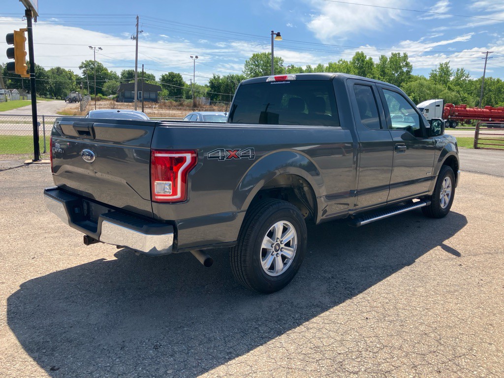 2015 Ford F-150 Image 3