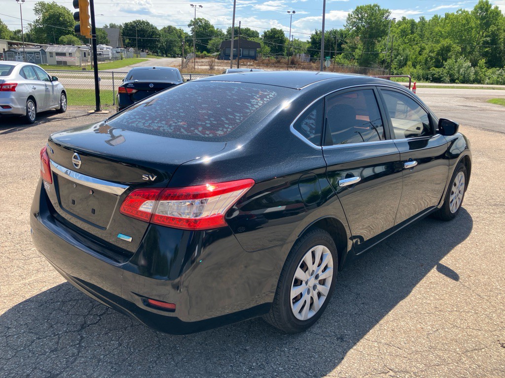 2013 Nissan Sentra Image 3