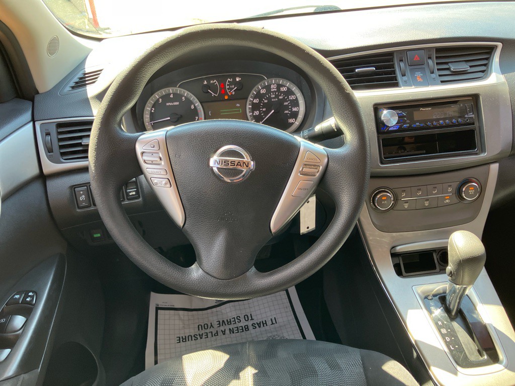 2013 Nissan Sentra Image 6