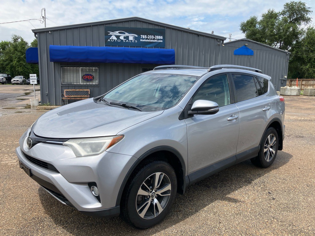 2018 Toyota Rav4 Image 1