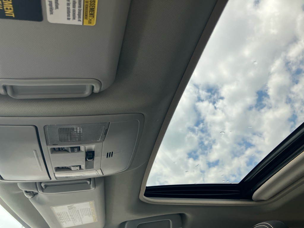 2018 Toyota Rav4 Image 16