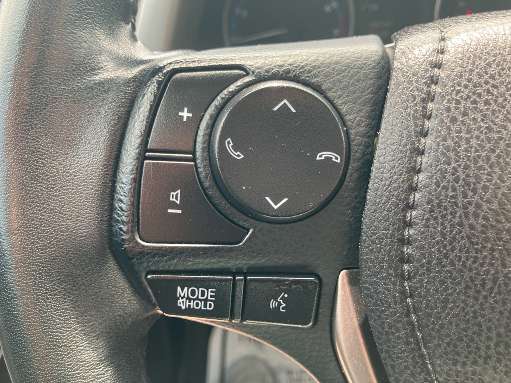 2018 Toyota Rav4 Image 18