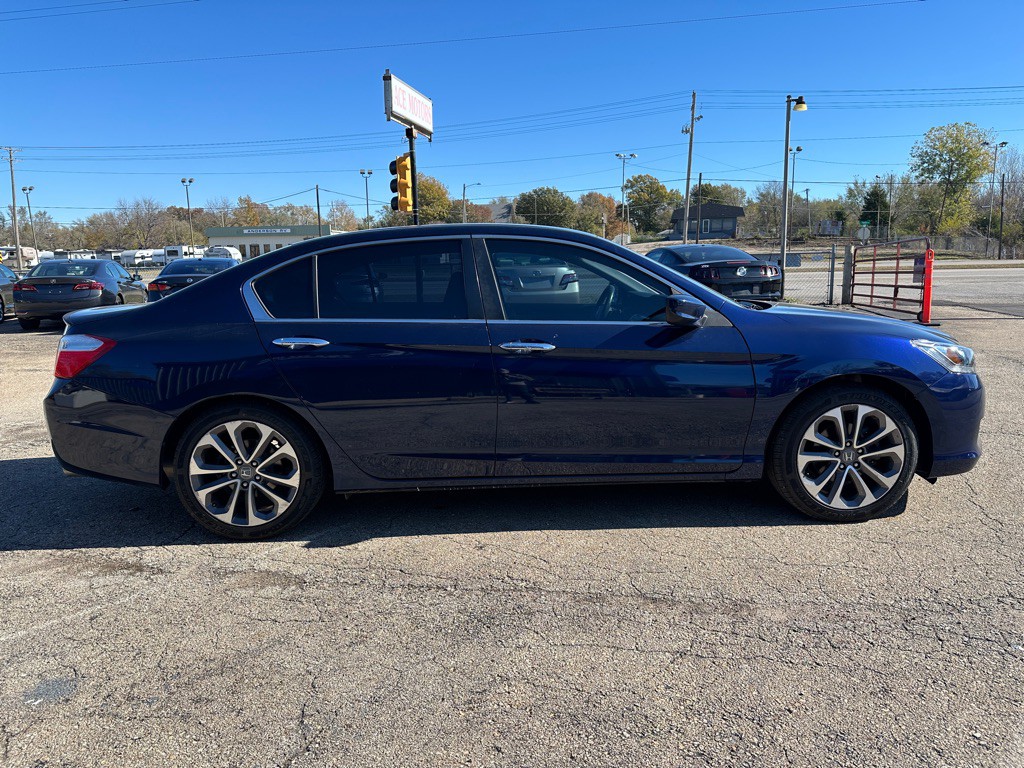 2015 Honda Accord Image 6