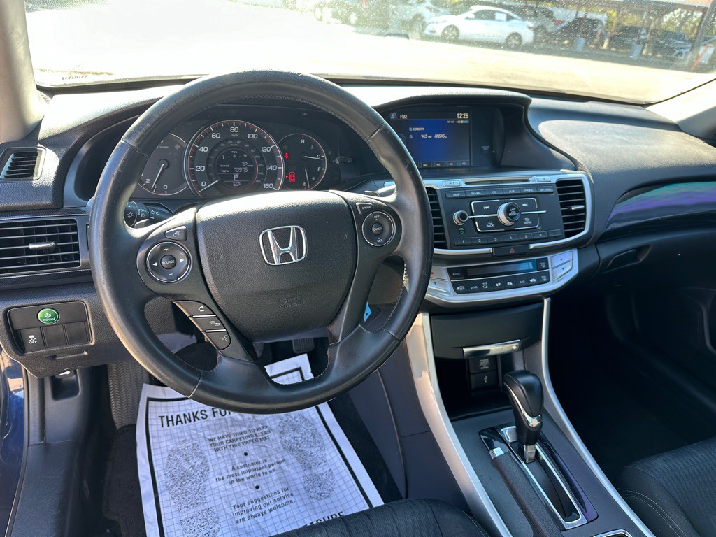 2015 Honda Accord Image 11