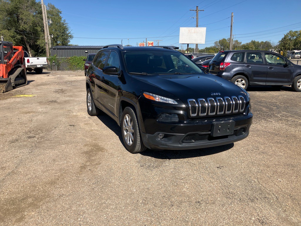 2017 Jeep Cherokee Image 2