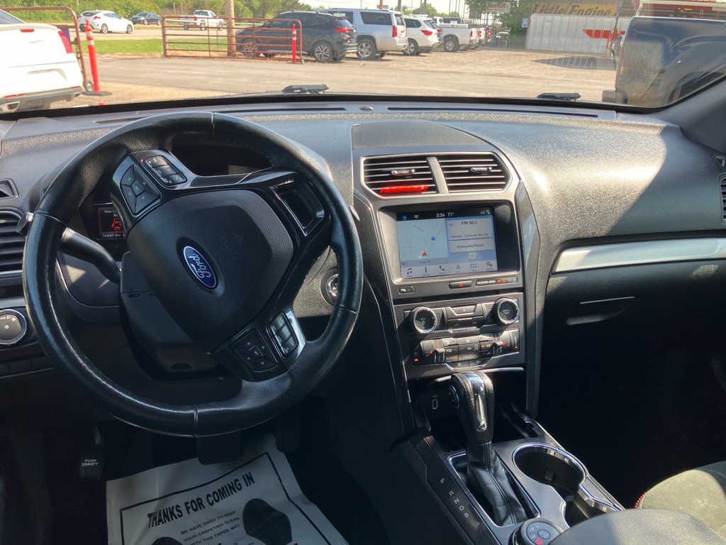 2018 Ford Explorer Image 10