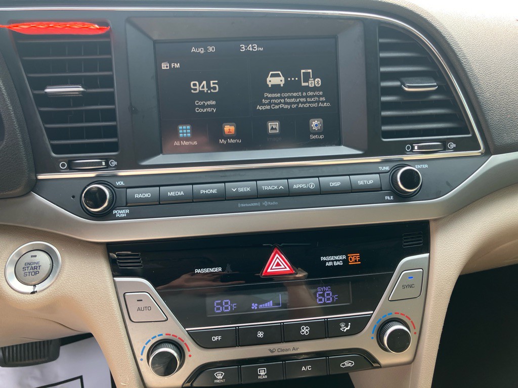 2017 Hyundai Elantra Image 13