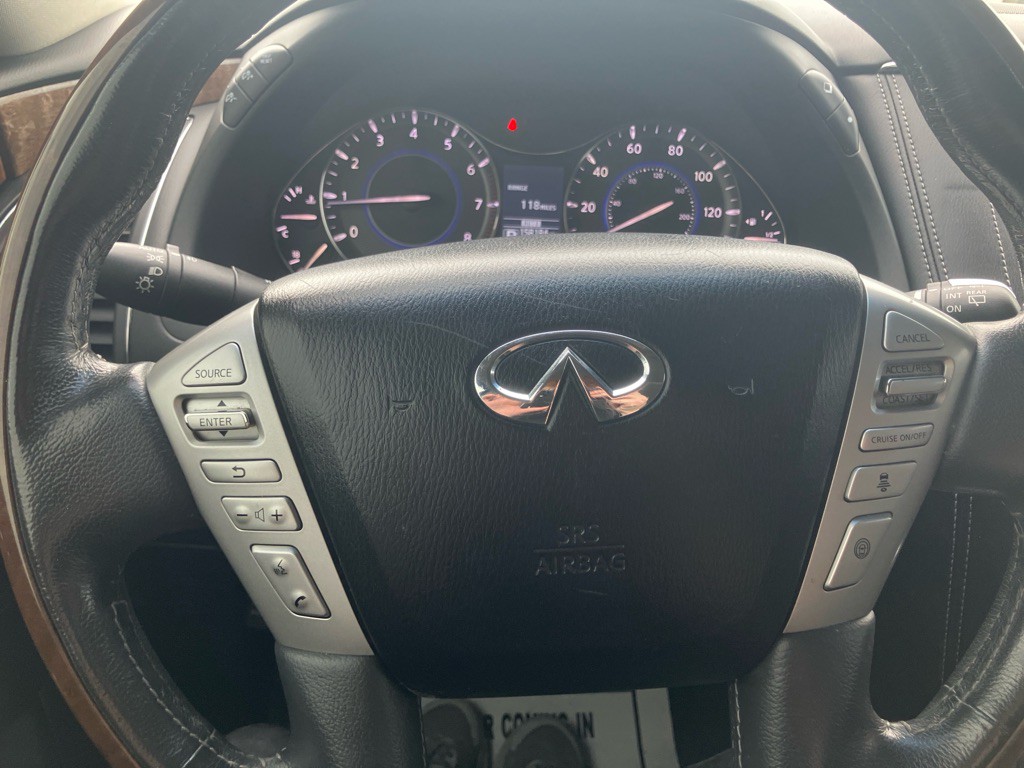 2016 INFINITI QX80 Image 19