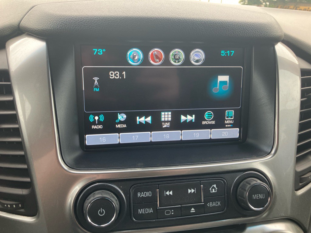 2018 Chevrolet Suburban Image 16
