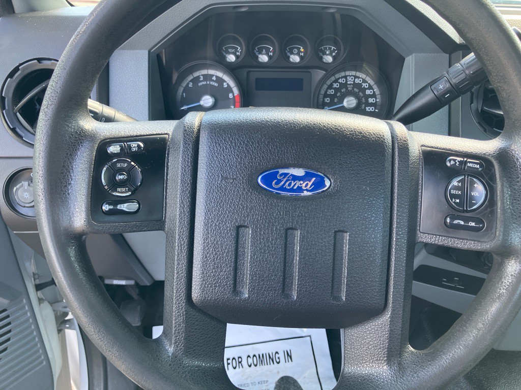 2015 Ford F-250 Image 9