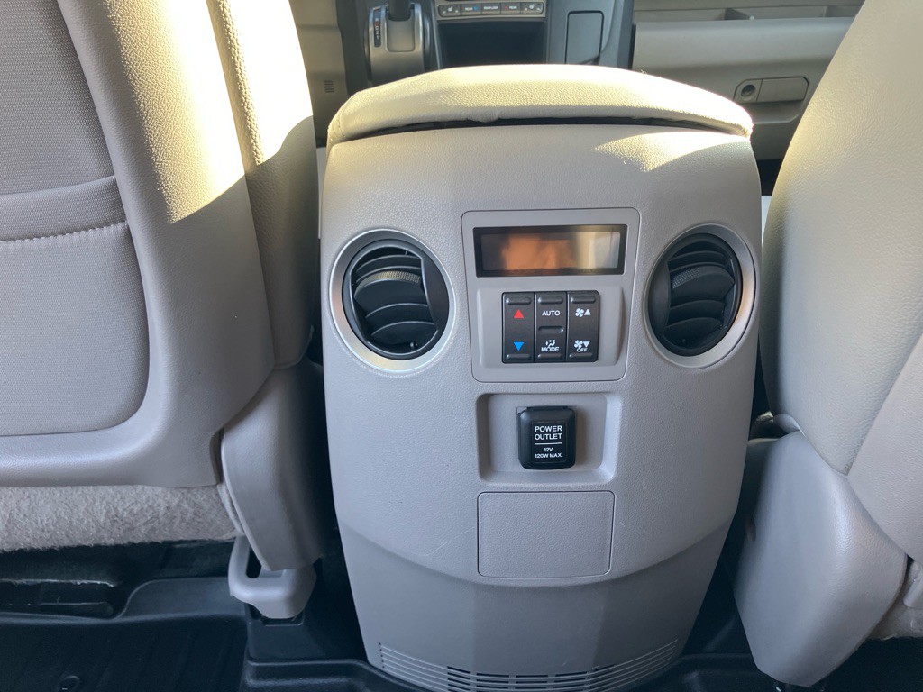 2014 Honda Pilot Image 8
