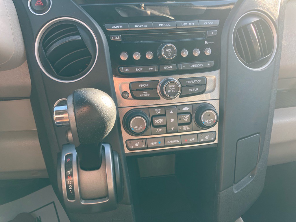 2014 Honda Pilot Image 11