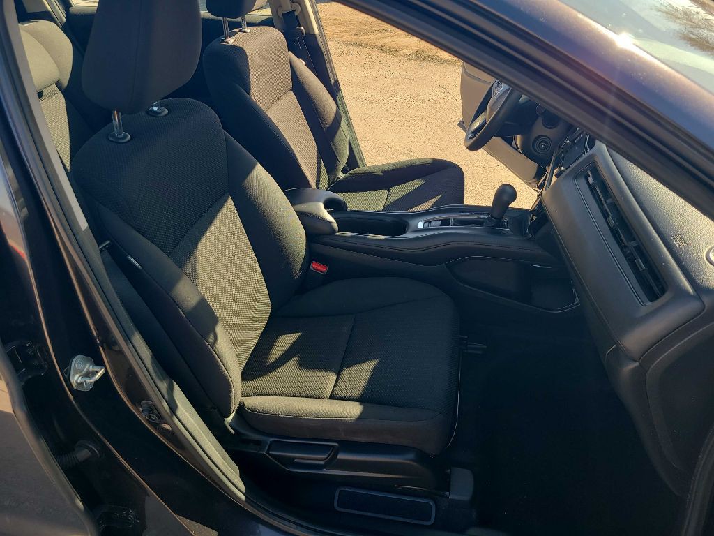 2017 Honda HR-V Image 17