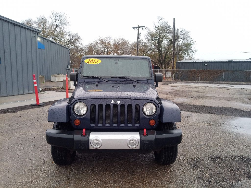 2013 Jeep Wrangler Unlimited Image 3