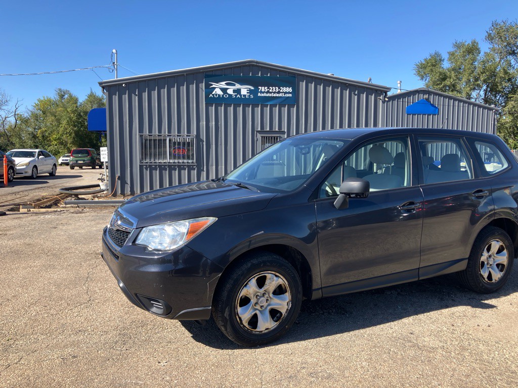 2014 Subaru Forester Image 1