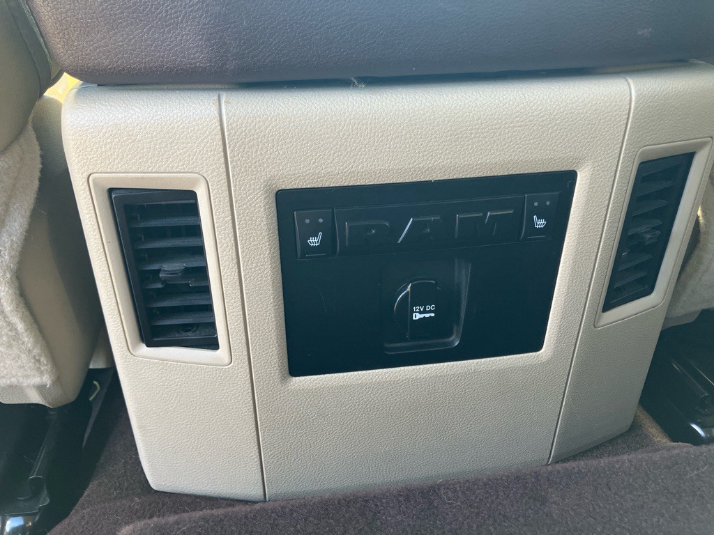 2013 RAM 1500 Image 12