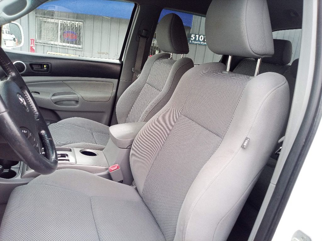 2011 Toyota Tacoma Image 7