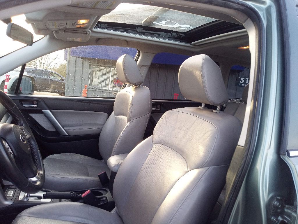 2014 Subaru Forester Image 8