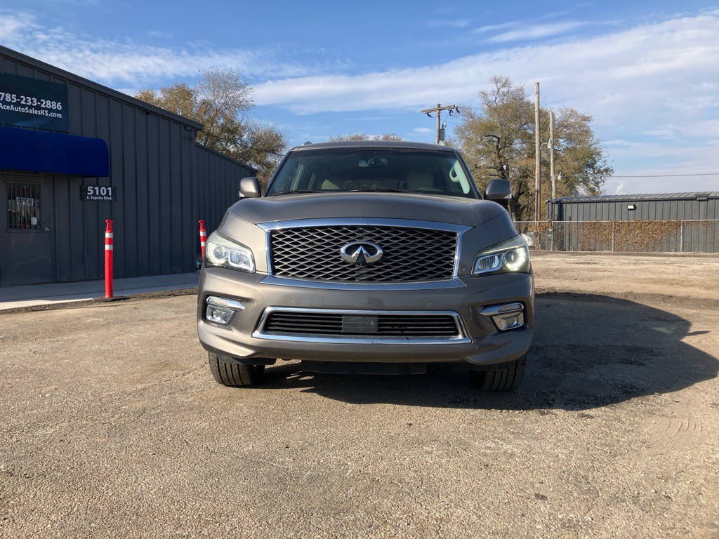 2015 INFINITI QX80 Image 2