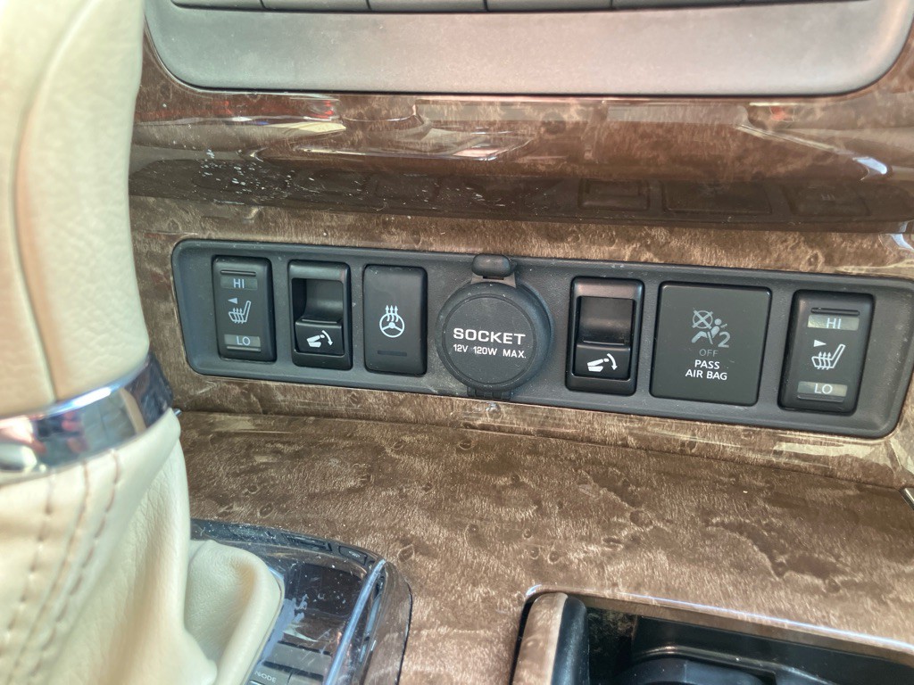 2015 INFINITI QX80 Image 12