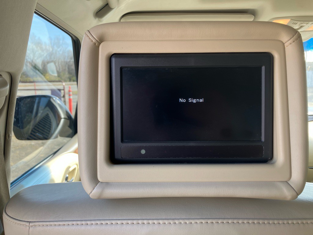 2015 INFINITI QX80 Image 16