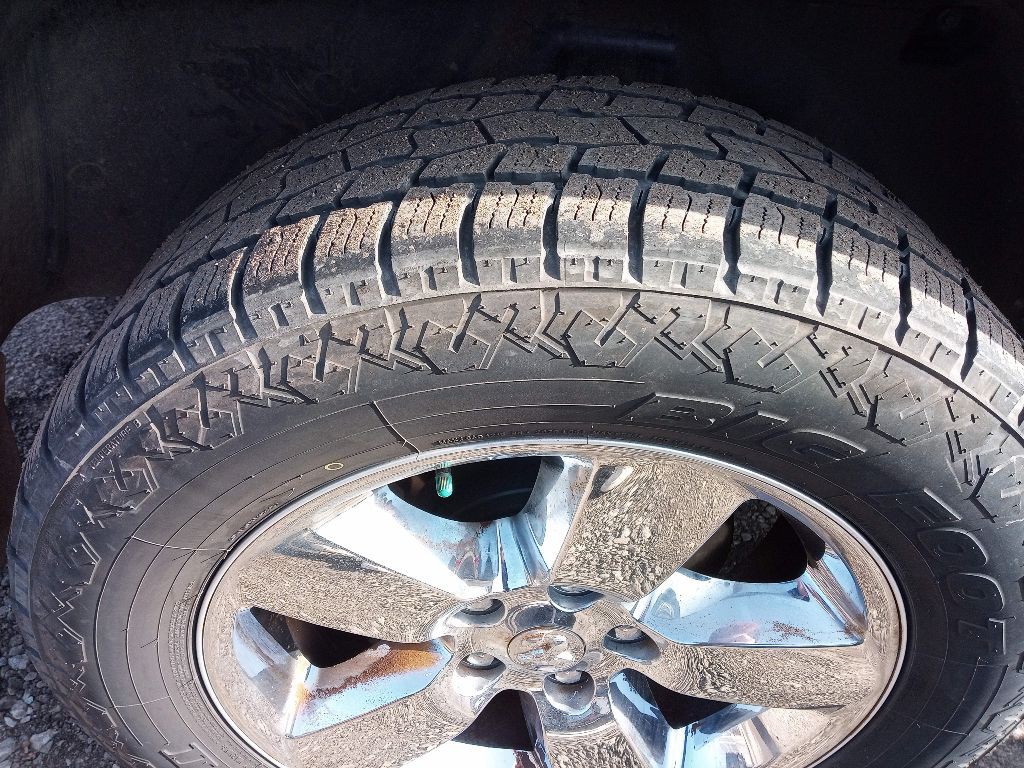 2017 RAM 1500 Image 2