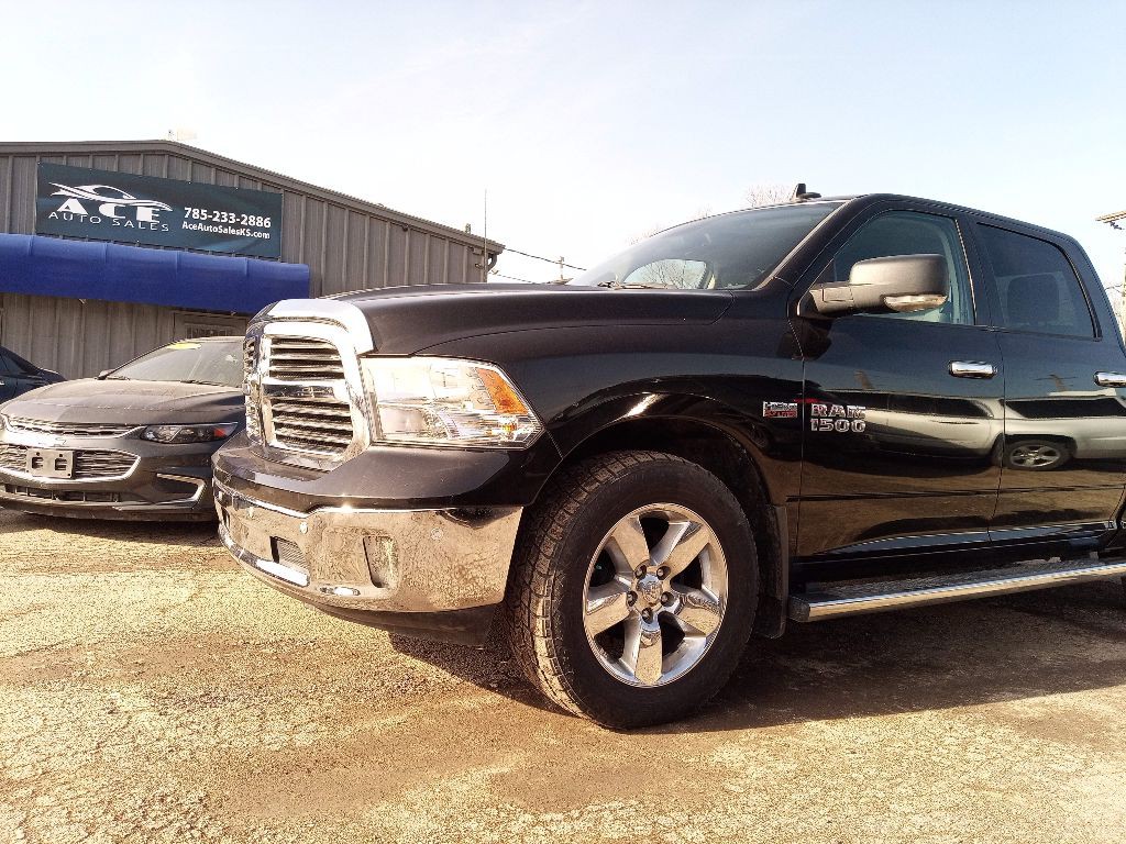 2017 RAM 1500 Image 4