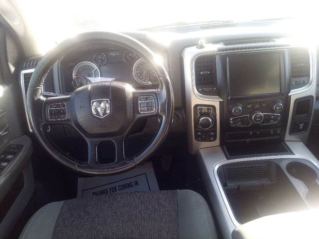 2017 RAM 1500 Image 40