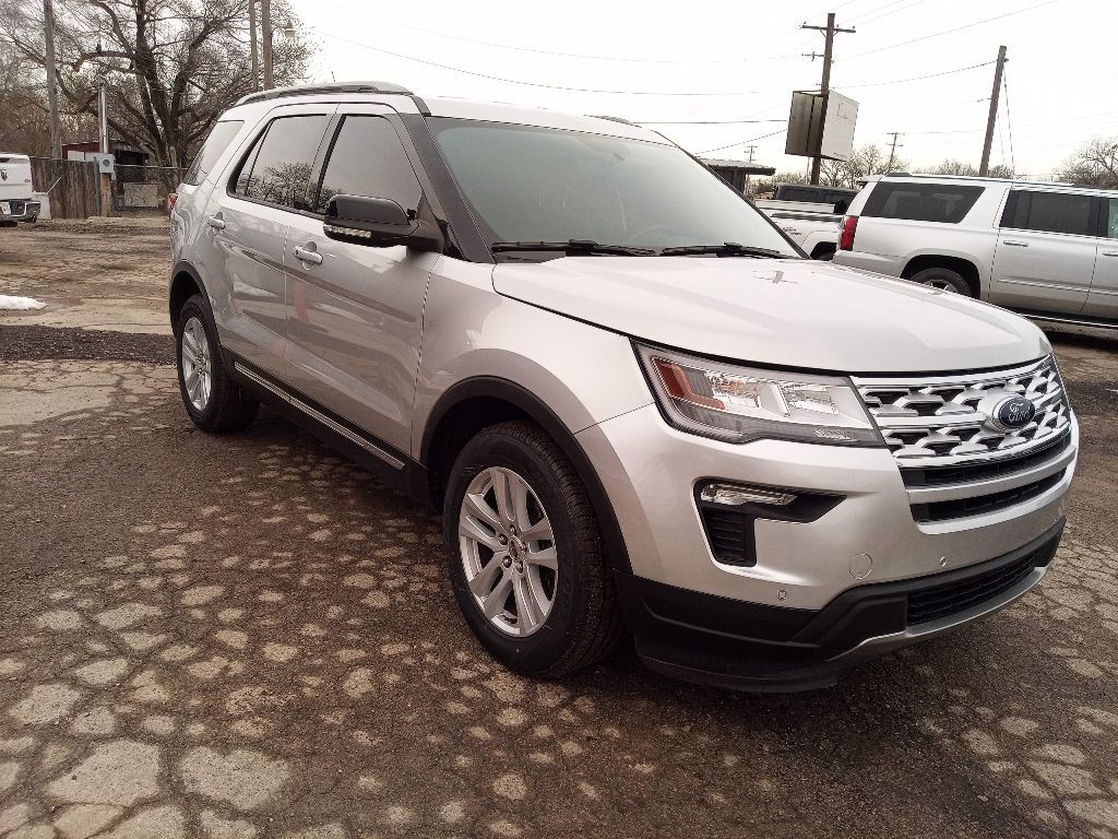 2018 Ford Explorer Image 2
