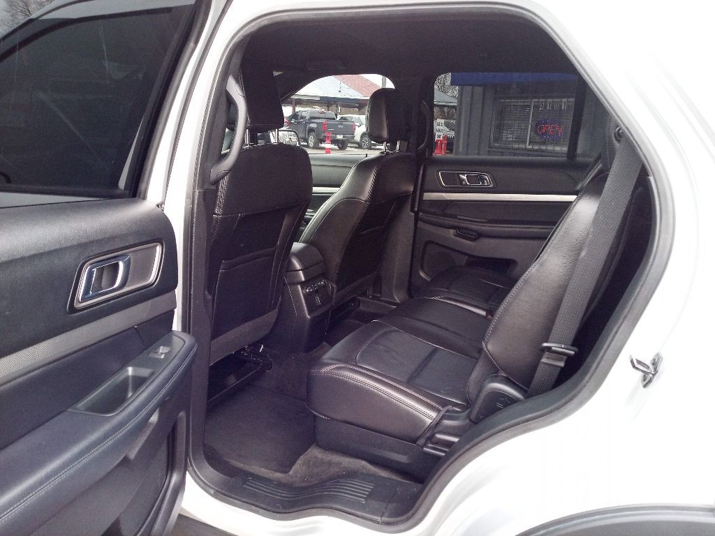2018 Ford Explorer Image 11