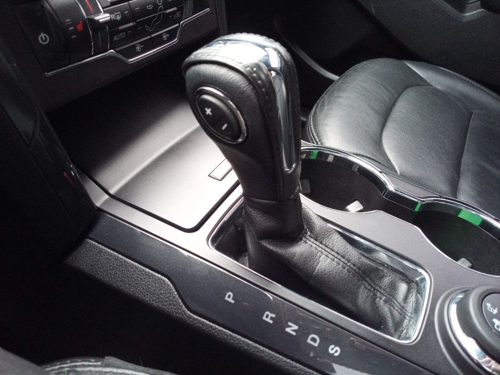 2018 Ford Explorer Image 16