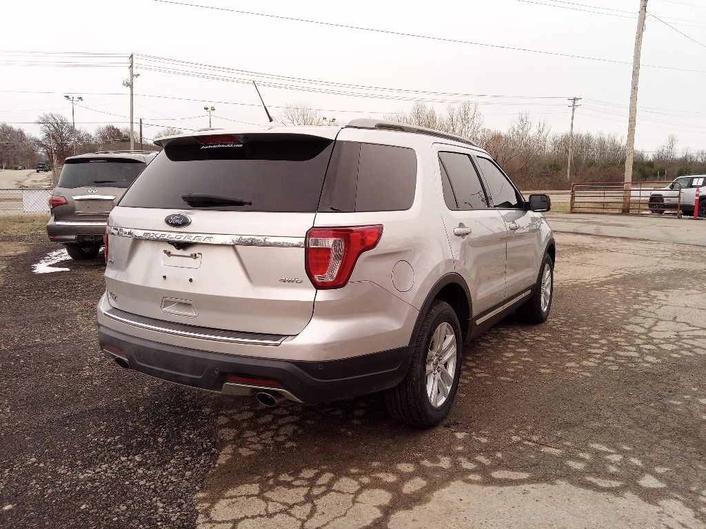 2018 Ford Explorer Image 3