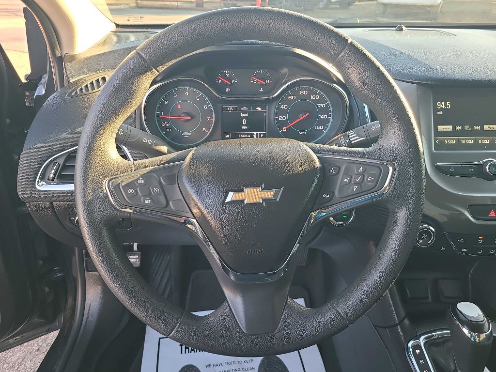 2017 Chevrolet Cruze Image 10