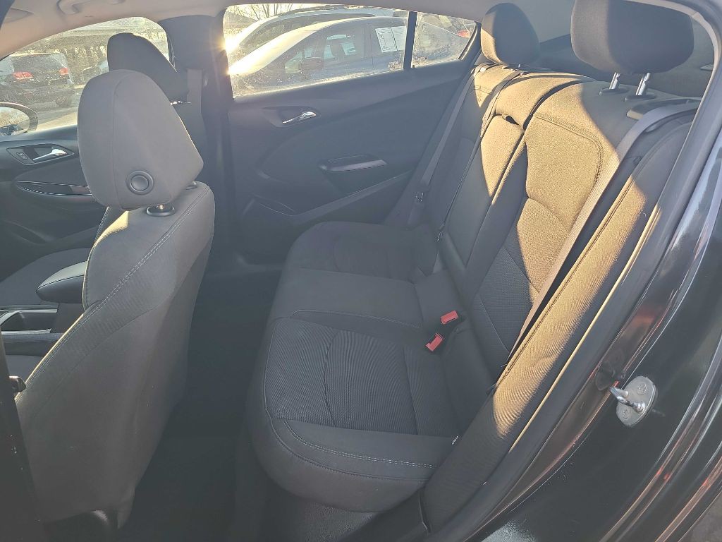 2017 Chevrolet Cruze Image 22