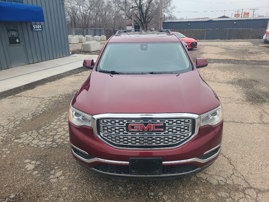 2018 GMC Acadia Image 3