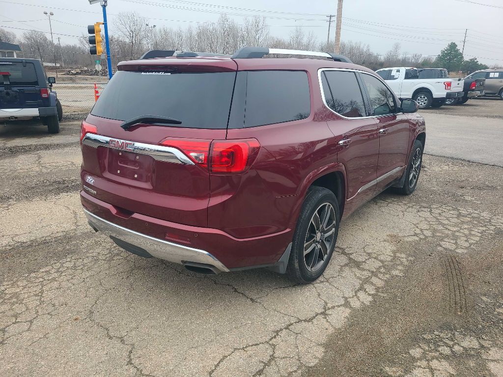 2018 GMC Acadia Image 4