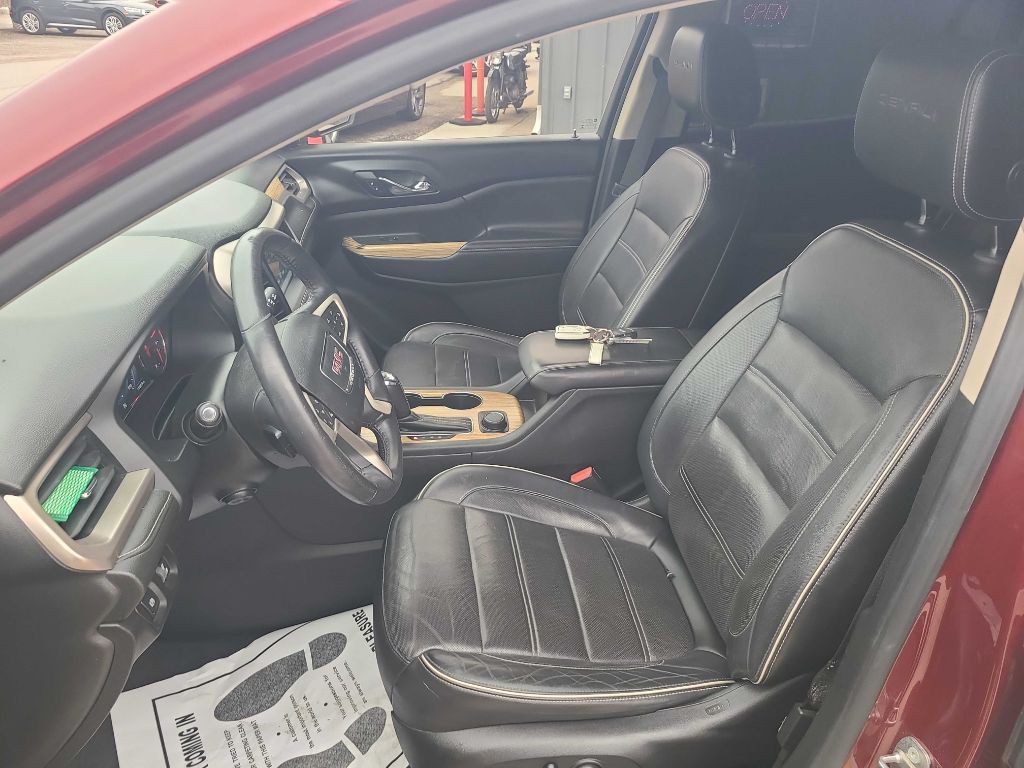 2018 GMC Acadia Image 8