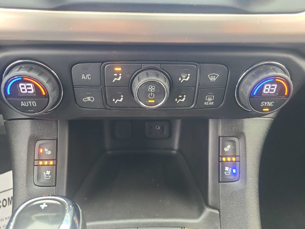 2018 GMC Acadia Image 13