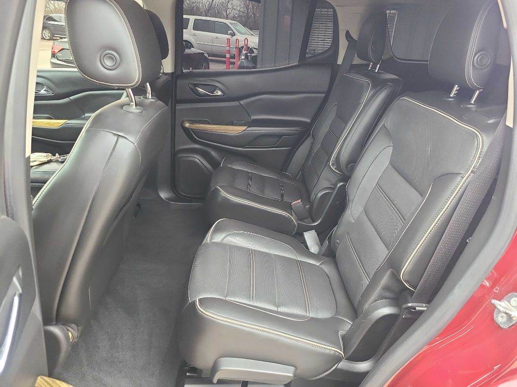 2018 GMC Acadia Image 17