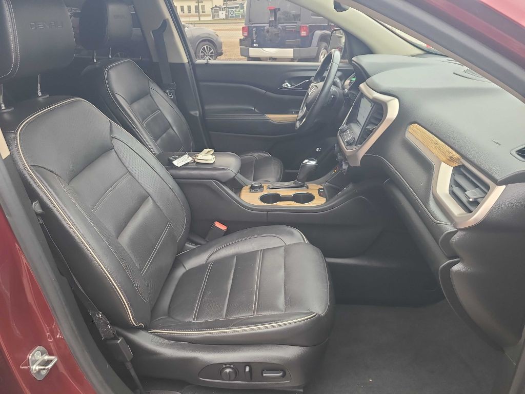 2018 GMC Acadia Image 21