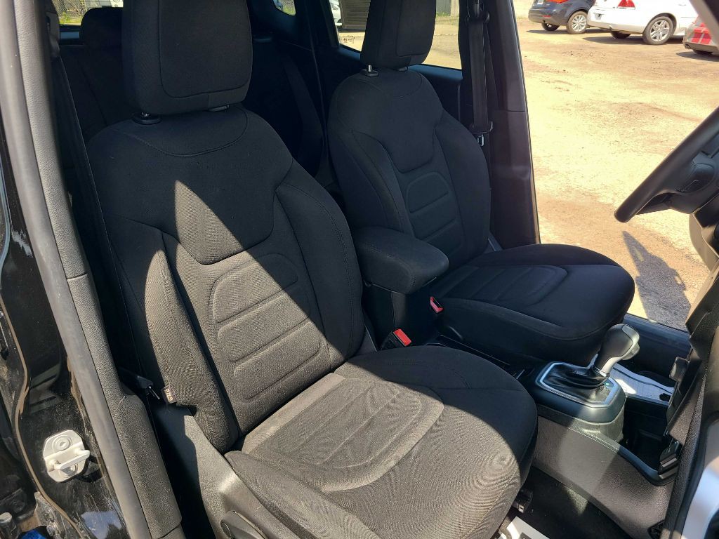 2019 Jeep Renegade Image 19