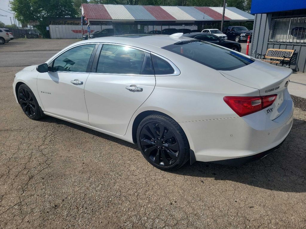 2017 Chevrolet Malibu Image 7