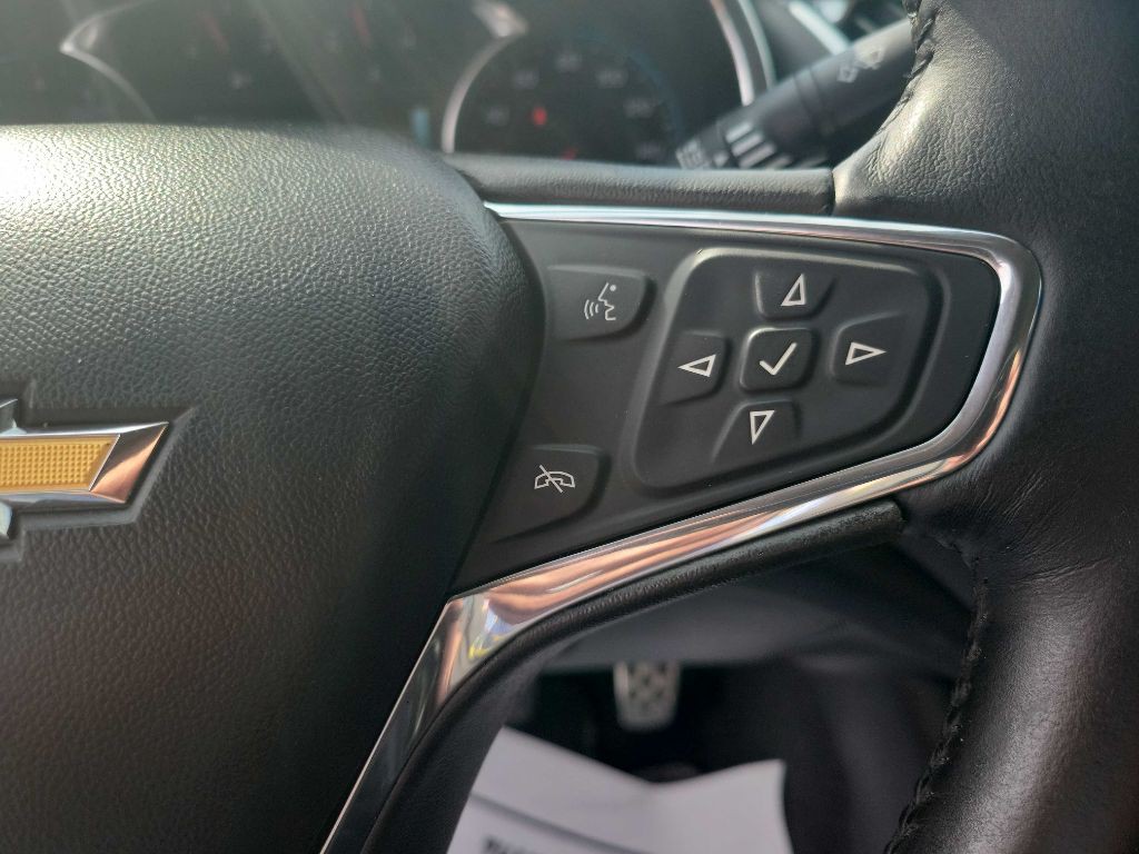 2017 Chevrolet Malibu Image 12