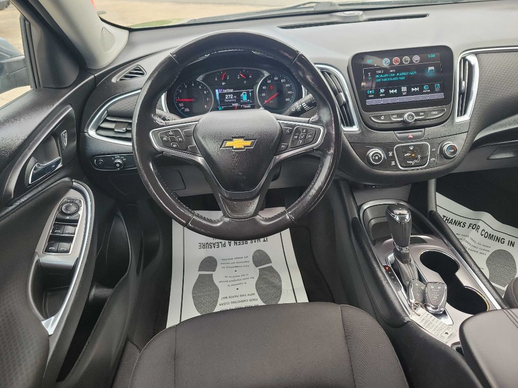 2018 Chevrolet Malibu Image 10