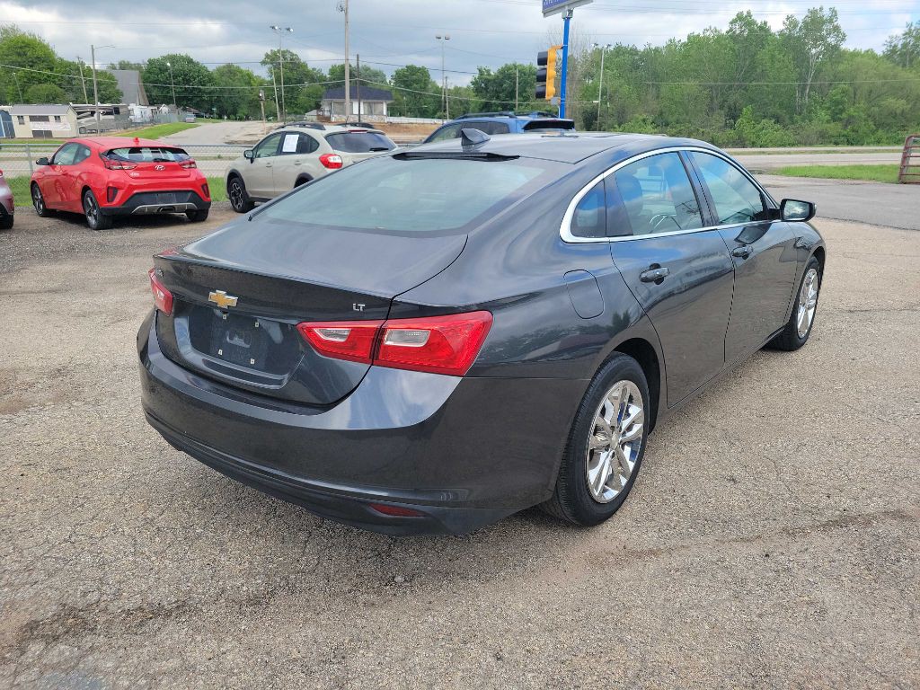 2018 Chevrolet Malibu Image 5