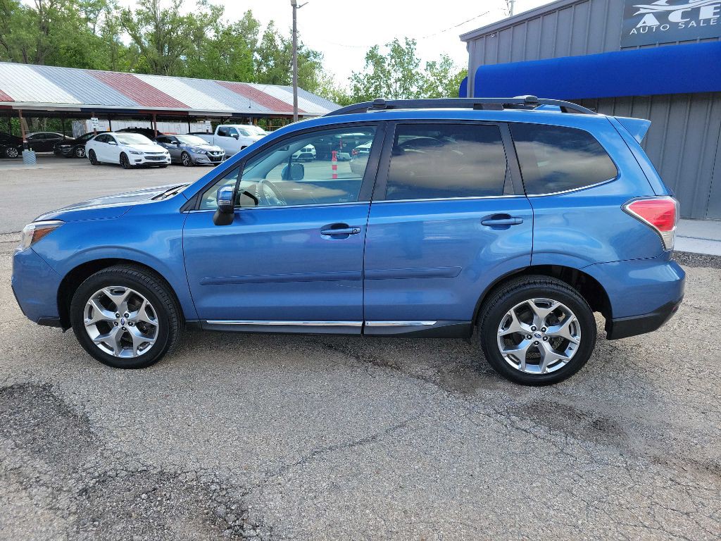 2017 Subaru Forester Image 8
