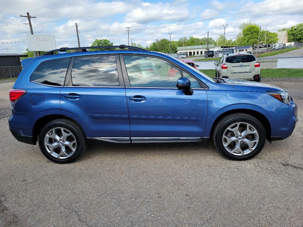 2017 Subaru Forester Image 4