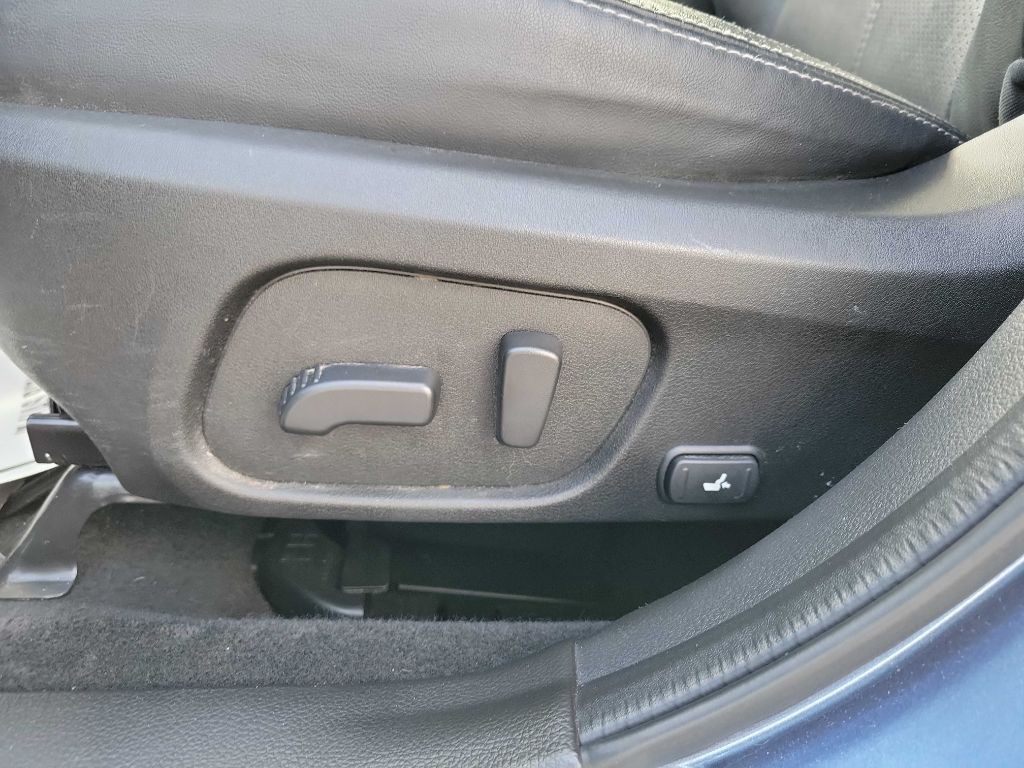 2017 Subaru Forester Image 22