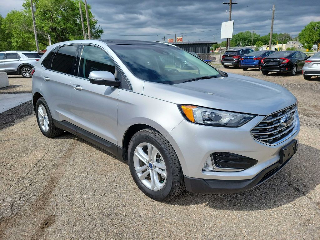 2019 Ford Edge Image 3